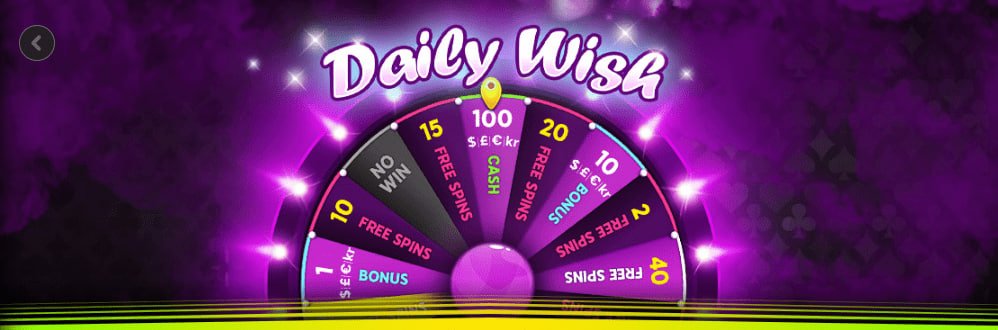 Pengguna dengan smartphone menjalankan aplikasi hiburan olahraga dan casino yang aman